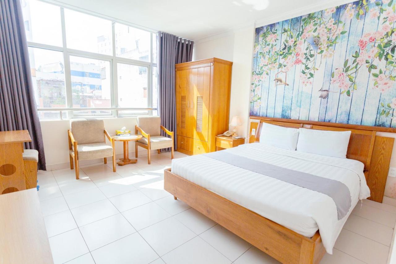 Giang Linh Hotel Ho Şi Min Exterior foto