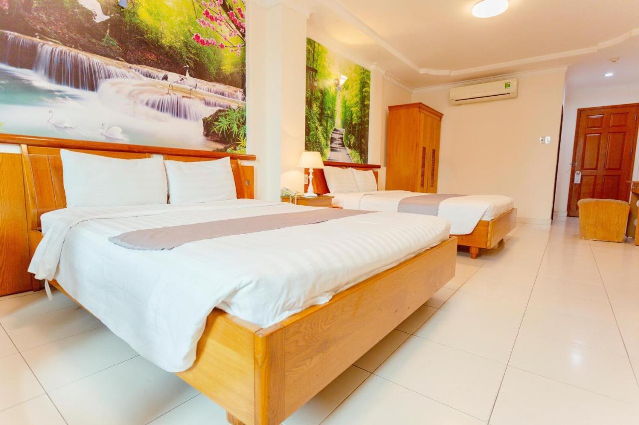 Giang Linh Hotel Ho Şi Min Exterior foto