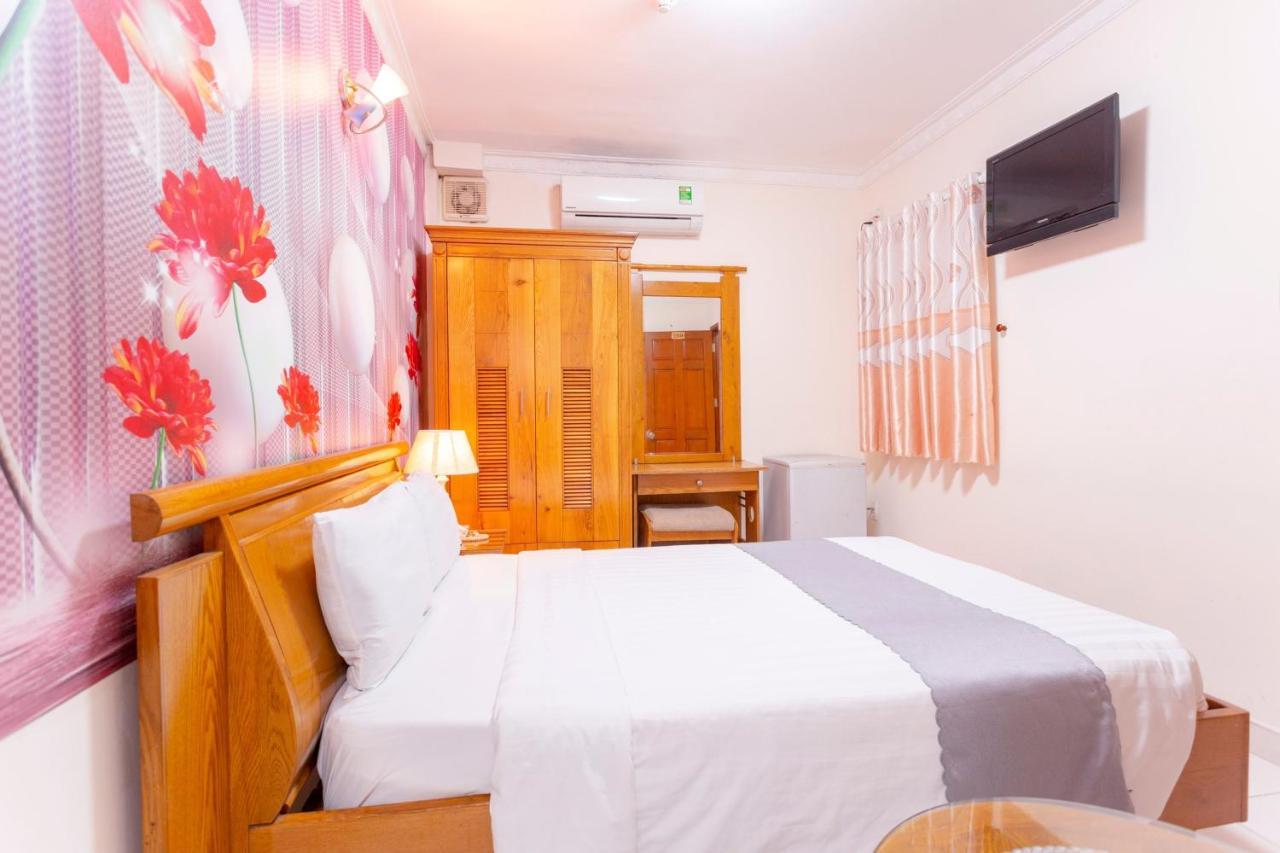 Giang Linh Hotel Ho Şi Min Exterior foto