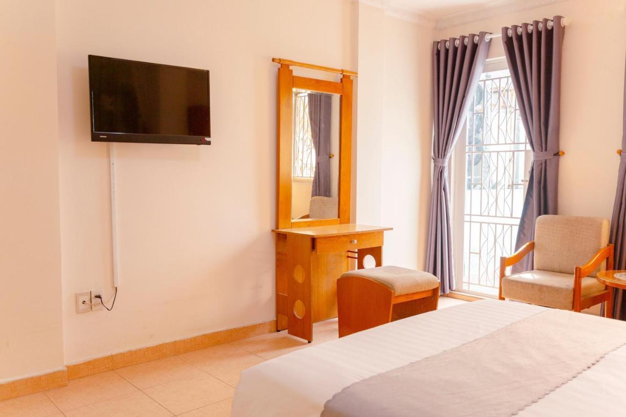 Giang Linh Hotel Ho Şi Min Exterior foto
