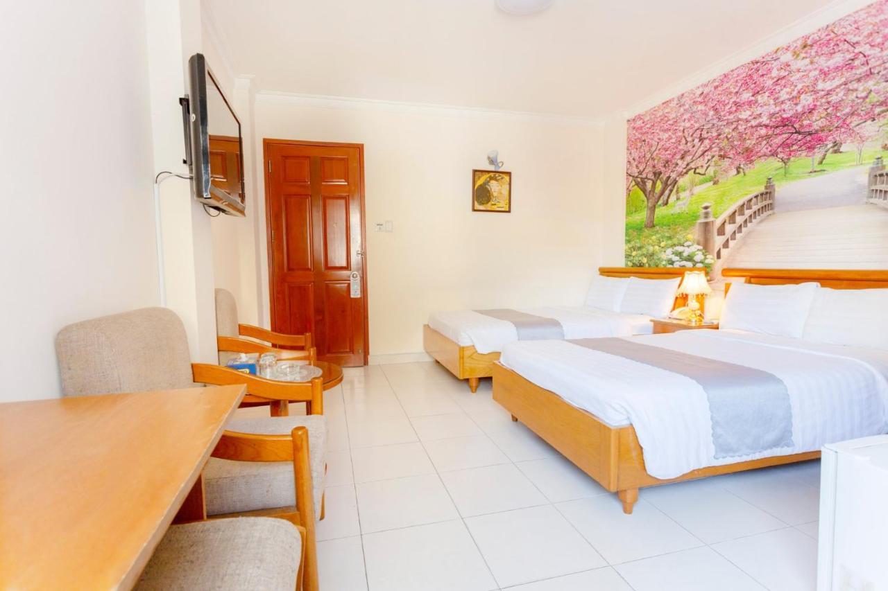 Giang Linh Hotel Ho Şi Min Exterior foto